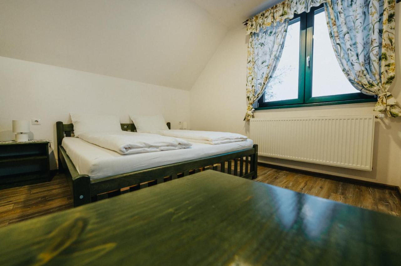 Bed and Breakfast Kádárház Vlahita Esterno foto