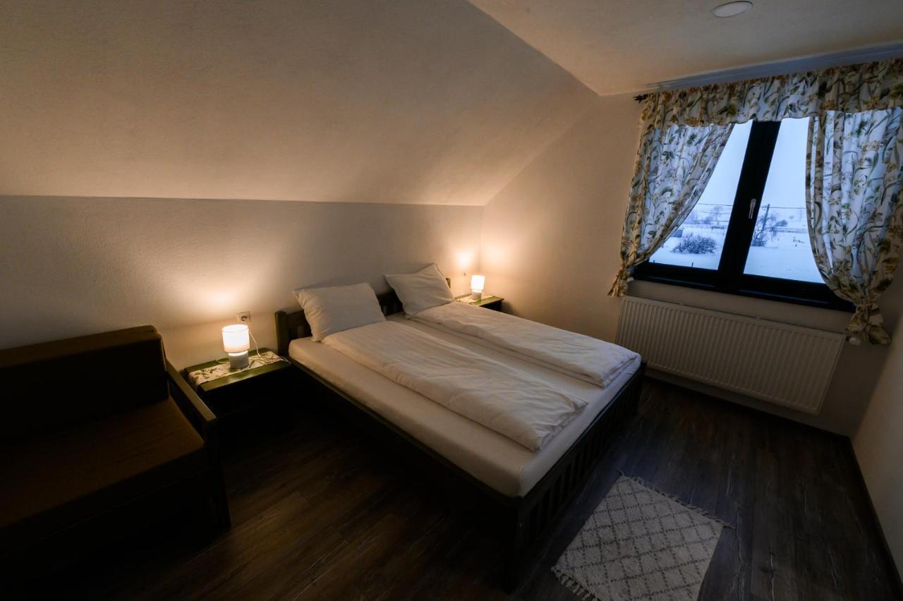 Bed and Breakfast Kádárház Vlahita Esterno foto