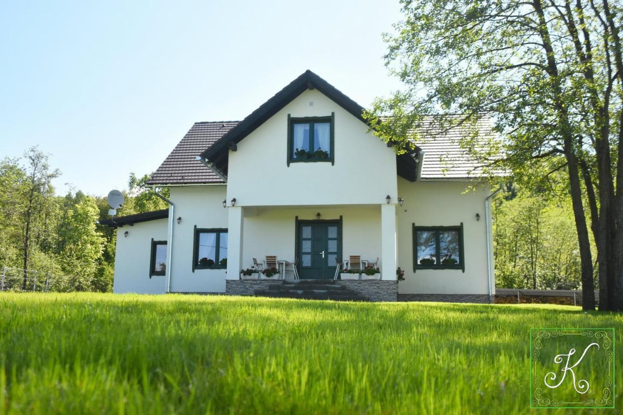 Bed and Breakfast Kádárház Vlahita Esterno foto